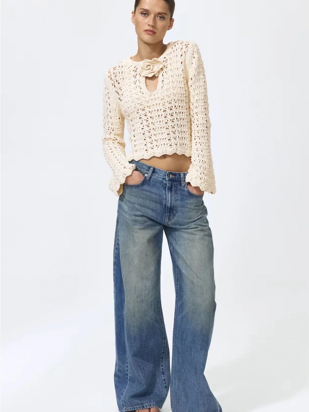 H&M APPLIQUÉD CROCHET-LOOK TOP